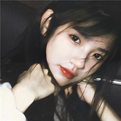 蒂拉和兰妮劫火车